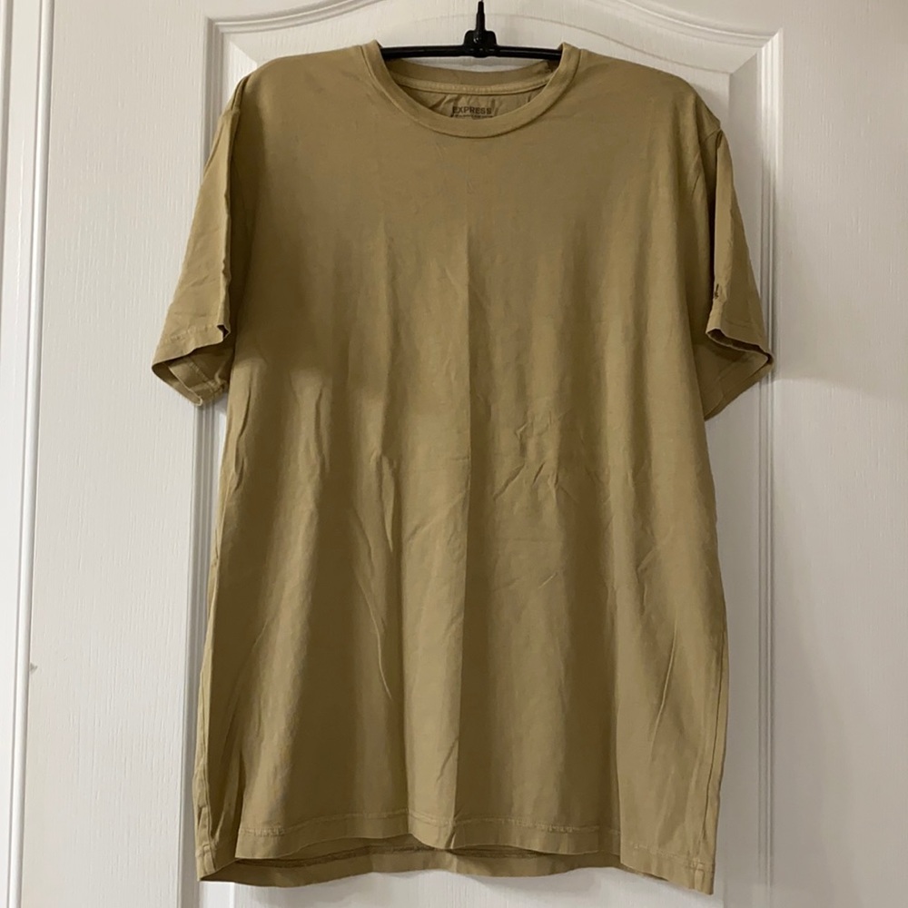 EXPRESS Tshirt